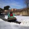 Intervento per spalatura neve , spargimento sale e potatura alberi nel quartiere e plesso scolastico sabato e domenica 11/12 febbraio 2012